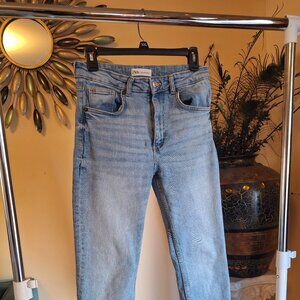 ZARA | light blue jeans | size 4